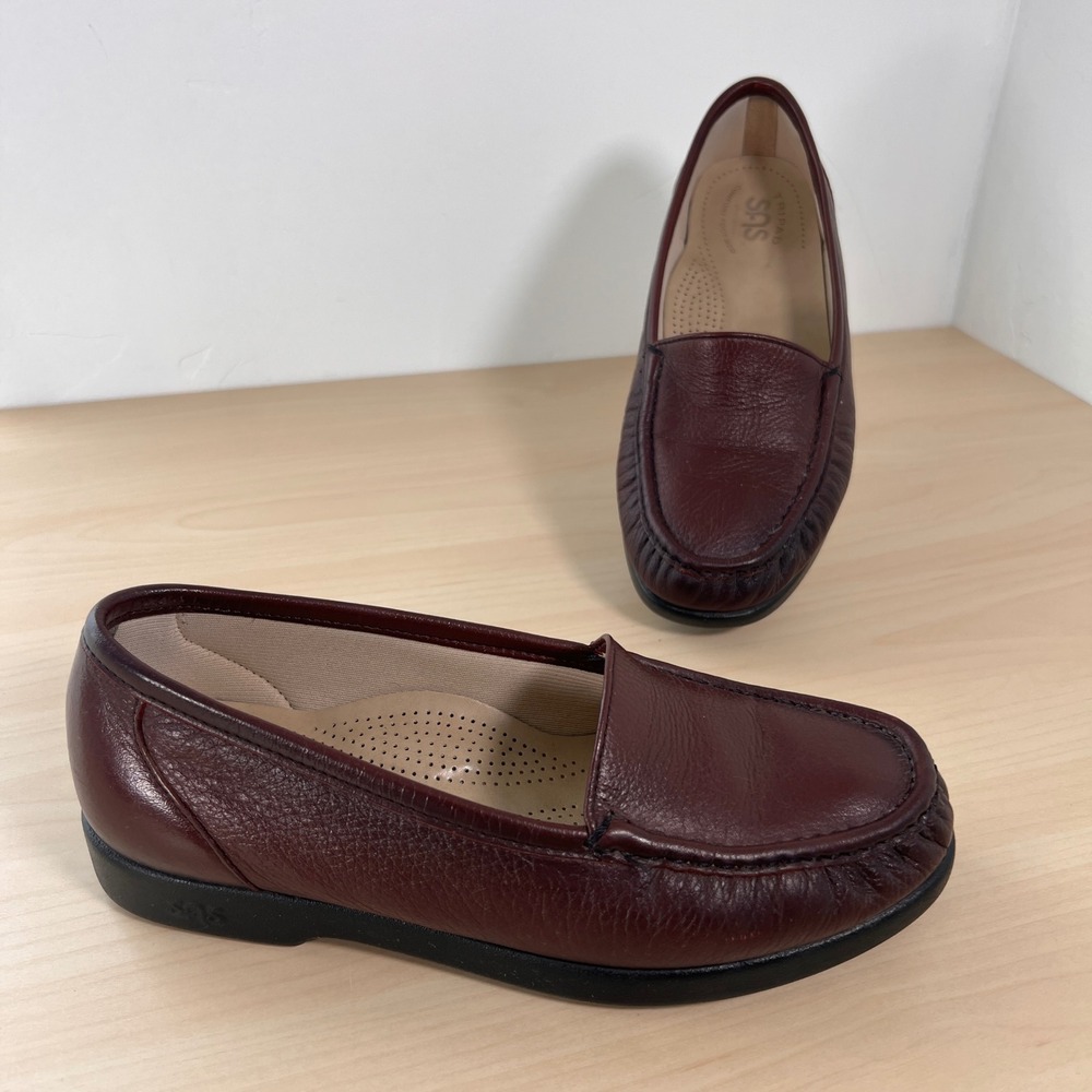 SAS Tripad Comfort Loafers Womens 7.5 WW Burgundy Leather Slip On Shoes